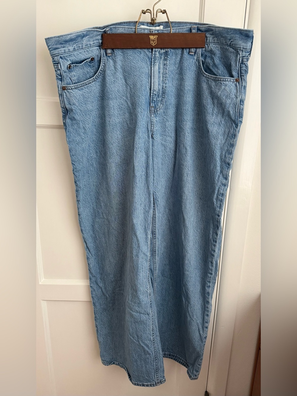 Abercrombie & Fitch Low Rise Ultra Loose